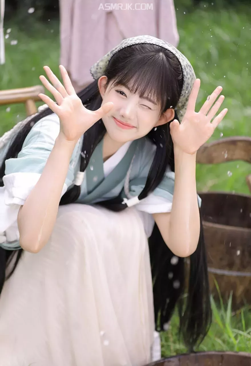 [二呆啾] 轻点