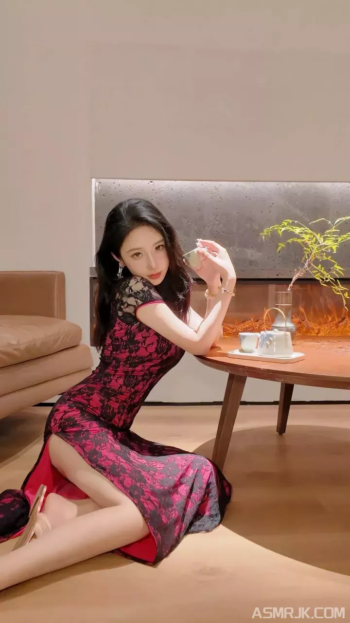 [张爱玲ASMR] 健身教练水多