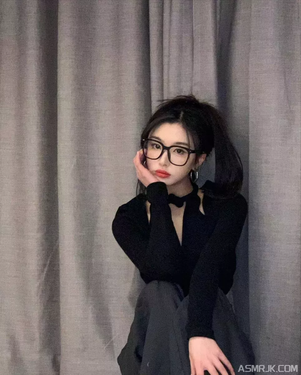 [婉儿别闹ASMR] 御姐的气息
