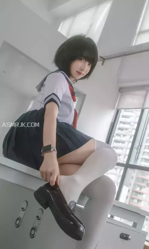 [玛奇March] 腿腿