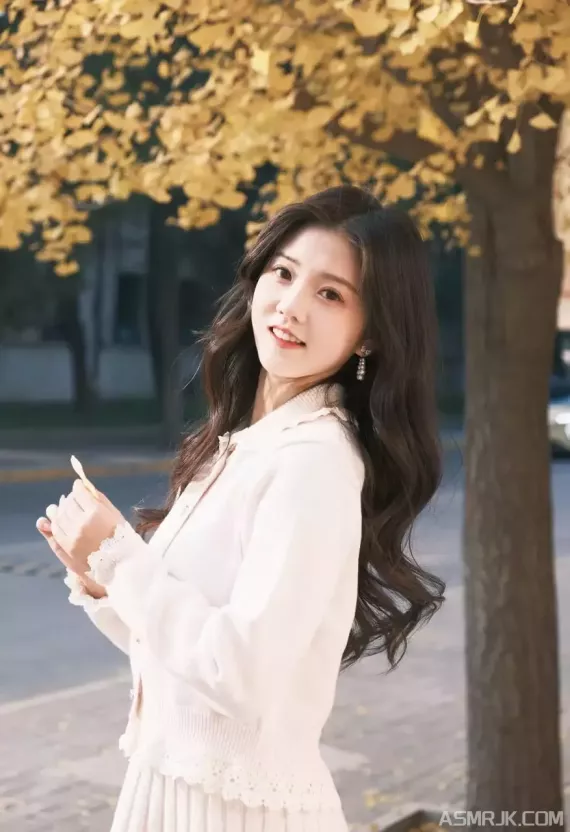 [隔壁的苏苏] 听x声