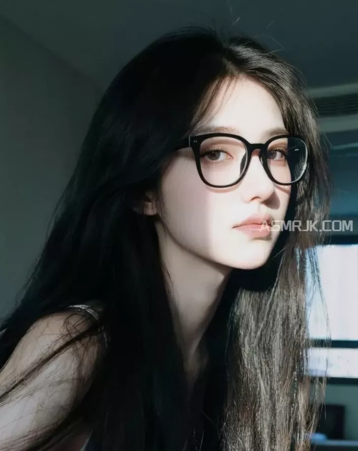 [洛萝贝] xx