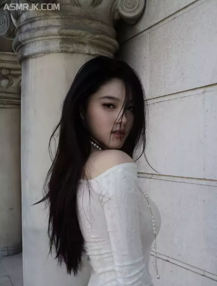 [小馨又没睡觉] xx
