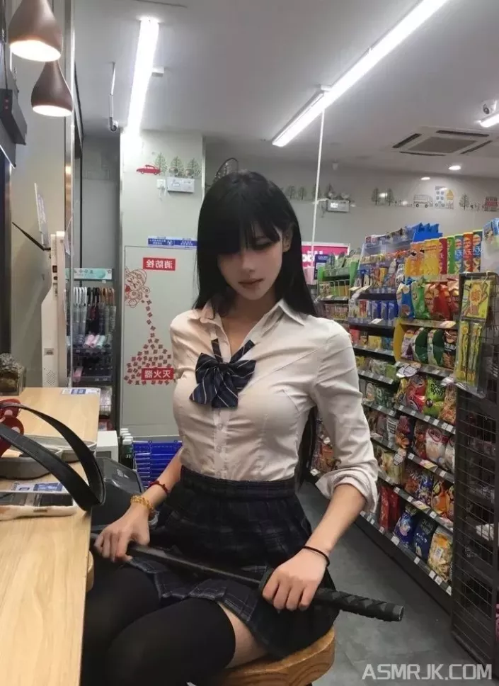 [织梦工作室] 女xxxxxxxx眠
